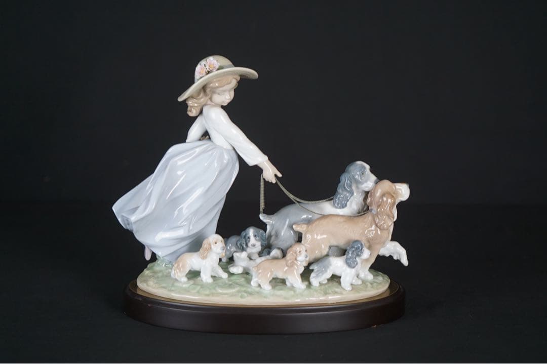 LLADRO リヤドロ フィギュリン 6784「仔犬たちの行進」