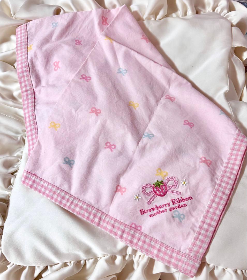 mother garden 野いちご柄ランチクロス