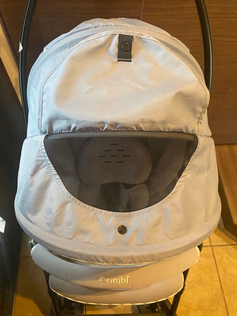 Combiグレー ベビーカー スゴカル　4キャス　エアー オプション3点付き